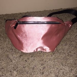 Fanny pack
